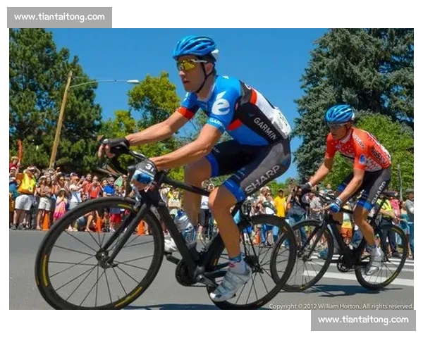 捕捉速度与力量之美的体育摄影实战技巧全解析提升构图用光与瞬间判断能力